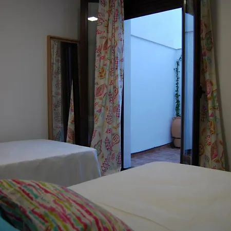 Alhajas De Aparthotel 3*